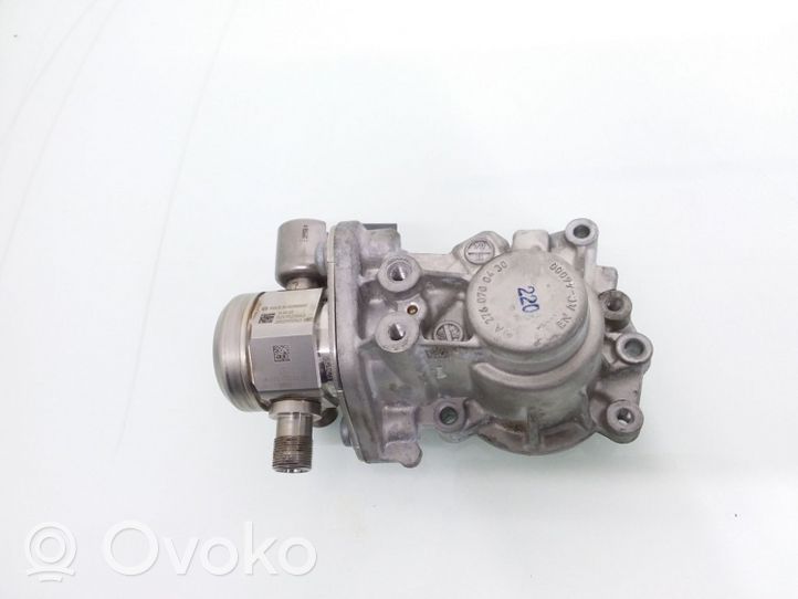 Mercedes-Benz ML W166 Polttoaineen ruiskutuksen suurpainepumppu A2760700430