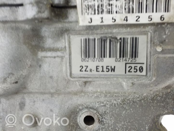 Toyota Corolla E140 E150 Moottori 2ZRE15W