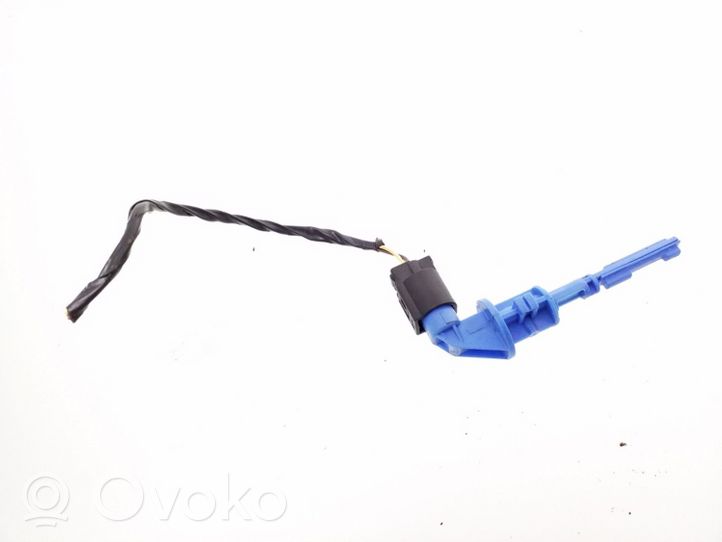 BMW X4 F26 Sensor Kühlmittelstand 7553919