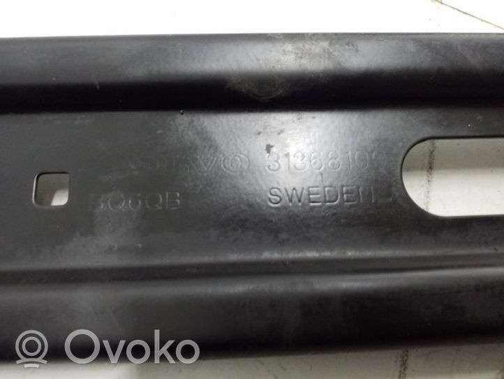 Volvo V60 Fixation de radiateur 31368100