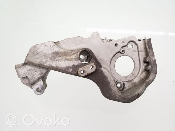 Volvo V60 Support pompe injection à carburant 31401103