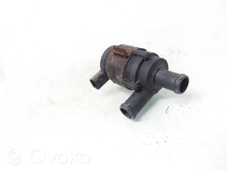 Audi A6 Allroad C5 Pompe à eau de liquide de refroidissement 078121601A