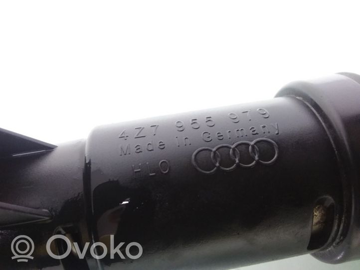 Audi A6 S6 C5 4B Dysza spryskiwacza lampy przedniej 4Z7955979