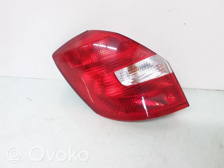 Skoda Fabia Mk2 (5J) Lampa tylna 5J6945095