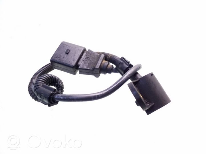 Volkswagen Bora Camshaft speed sensor 045906433