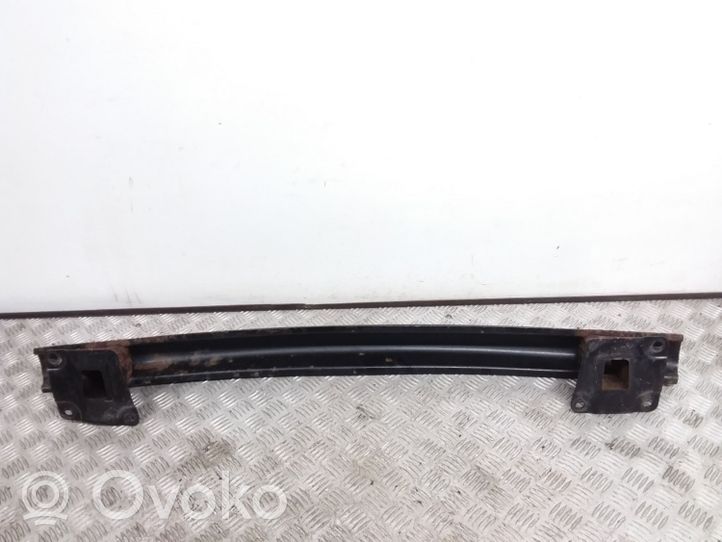 Volkswagen Polo IV 9N3 Renfort de pare-chocs arrière 6Q0807558