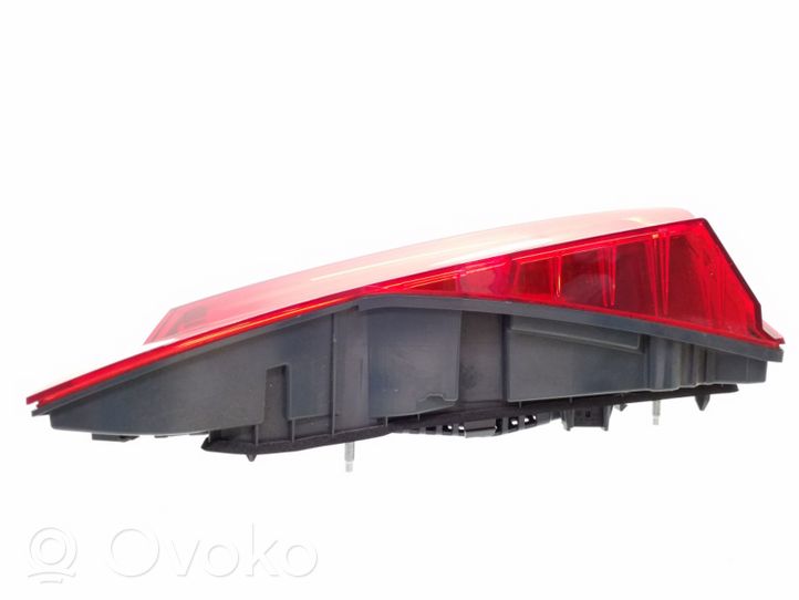 BMW 7 G11 G12 Lampy tylnej klapy bagażnika 2583244