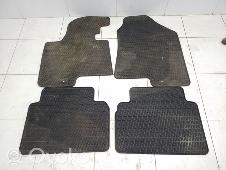 Hyundai ix35 Kit tapis de sol auto 2Y131ADE00