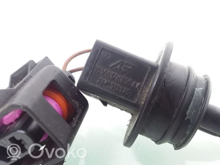 Audi A6 S6 C5 4B Logu šķidruma līmeņa sensors 7M0919375