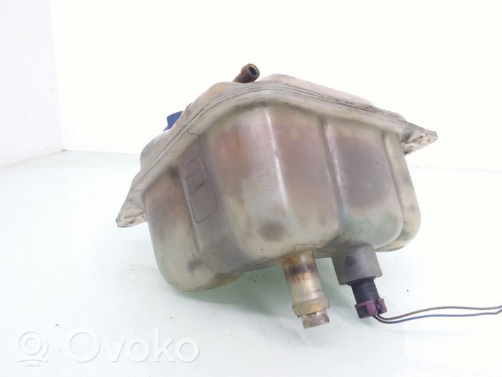 Audi A6 S6 C4 4A Vase d'expansion / réservoir de liquide de refroidissement 4A0121403