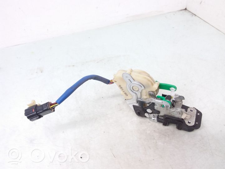 KIA Sorento Rear door lock A045777