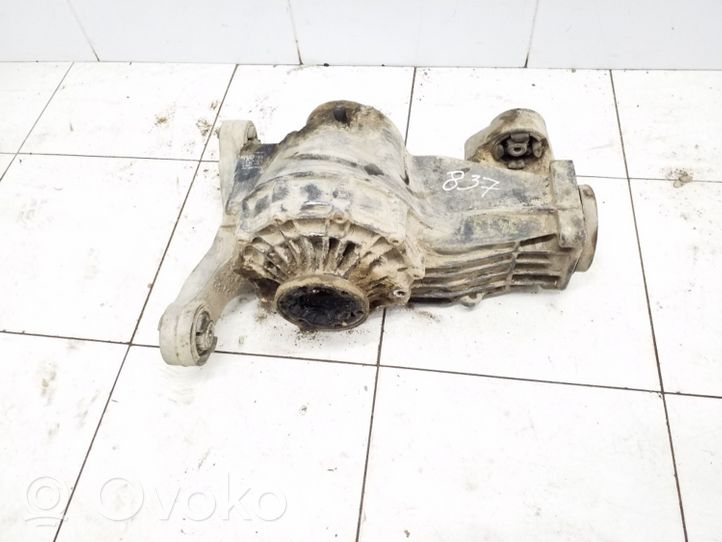 Volkswagen PASSAT B5 Rear differential CUC