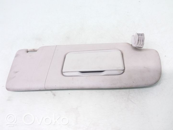 Audi A4 S4 B5 8D Skydelis nuo saulės 8D0857552C