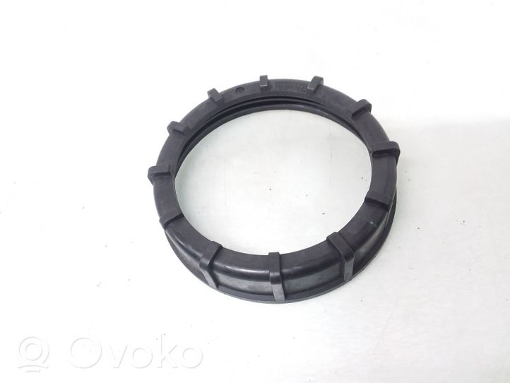 Audi A1 Anello/dado di bloccaggio della vite della pompa del carburante nel serbatoio 321201375A