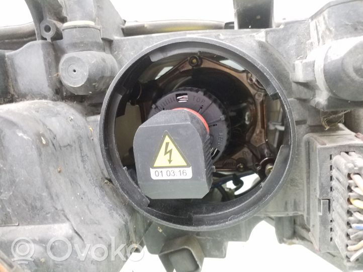 Opel Vectra B Lampa przednia 0301179271