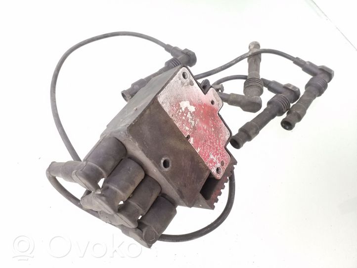 Opel Tigra A Bobine d'allumage haute tension 038726K03