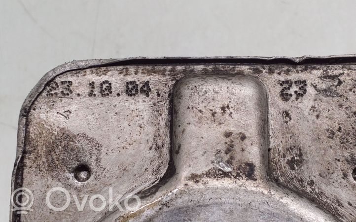 Volkswagen Golf V Radiatore dell’olio trasmissione/cambio 038117021D
