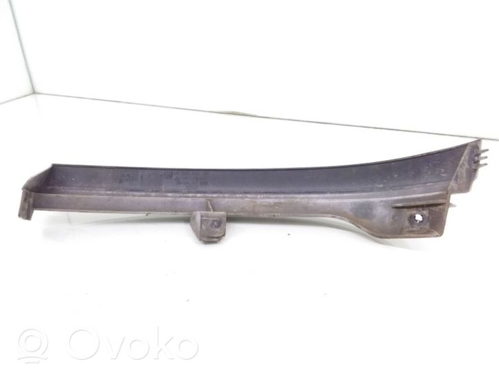 Opel Zafira A Listwa pod lampę przednią 90580652