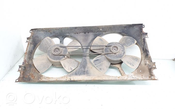 Volkswagen PASSAT B3 Elektrisks radiatoru ventilators 323959455