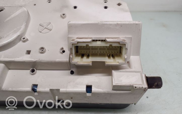 Volkswagen PASSAT B3 Tachimetro (quadro strumenti) 357919033AC