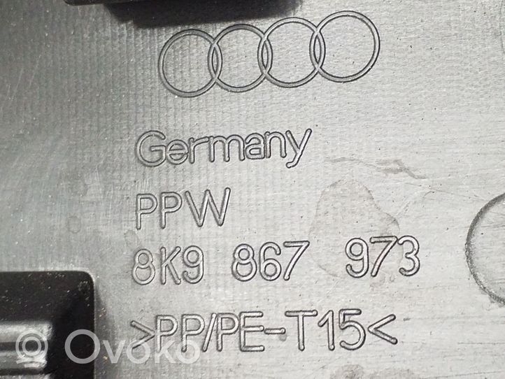 Audi A4 S4 B8 8K Takaluukun/tavaratilan ylempi verhoilu 8K9867973