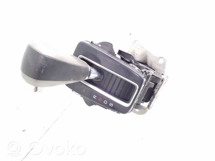 Honda CR-V Lewarek zmiany biegów / górny T1GD910