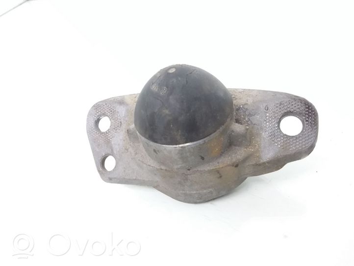 Volkswagen Golf V Etuiskunvaimentimen kannake 1K0513353G