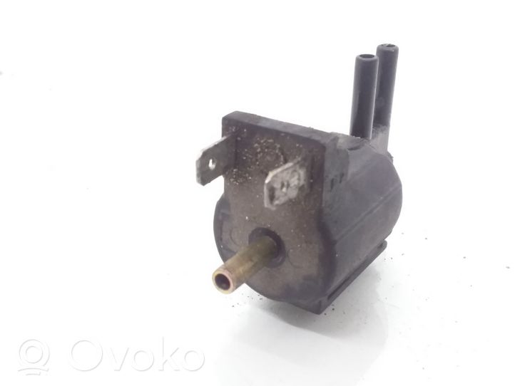 Hyundai Galloper Vacuum valve 9C02