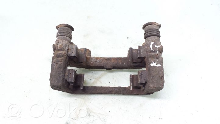 Ford Mondeo Mk III Supporto della pinza del freno posteriore 