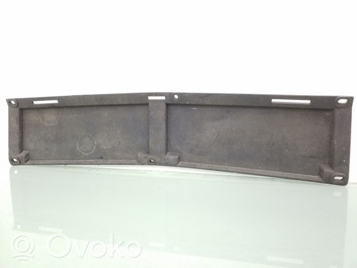 Mercedes-Benz CLK A208 C208 Grille inférieure de pare-chocs avant 2088850323