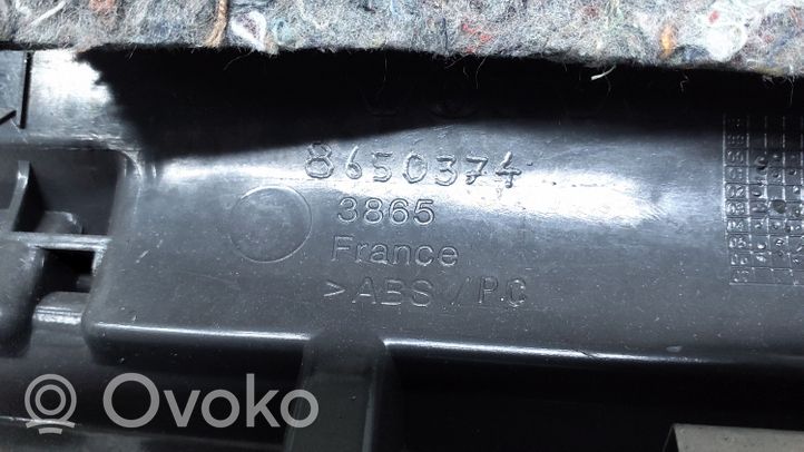 Volvo V70 Daiktadėžės (bordačioko) komplektas 8650374