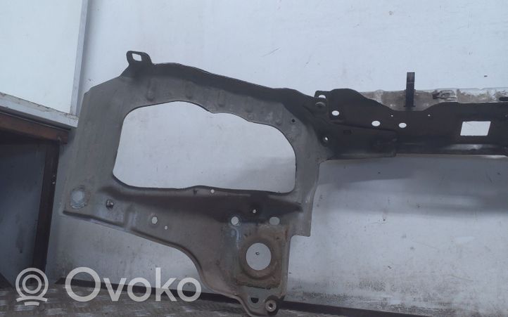 Opel Combo C Jäähdyttimen kehyksen suojapaneeli 09114128