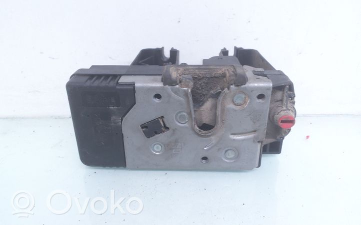 Opel Combo C Liukuoven lukko 13157756