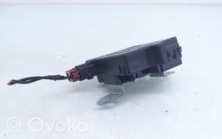 Honda Civic Amplificatore antenna ZDC112000