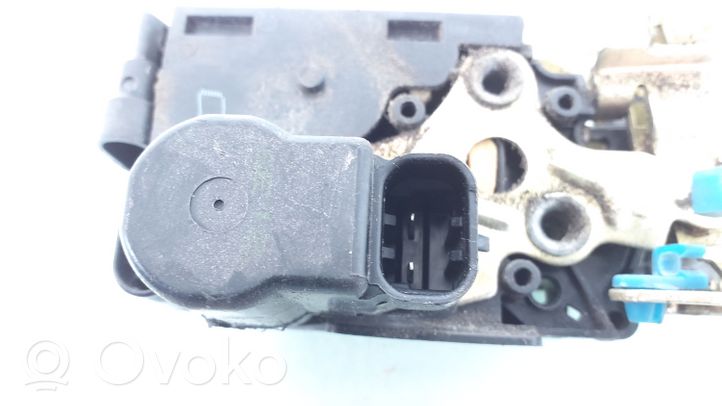 Chevrolet Nubira Front door lock 