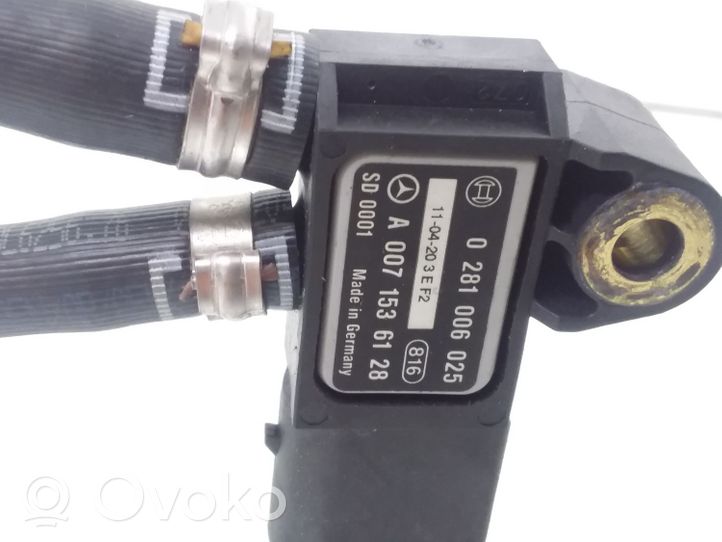 Mercedes-Benz E A207 Exhaust gas pressure sensor 0281006025