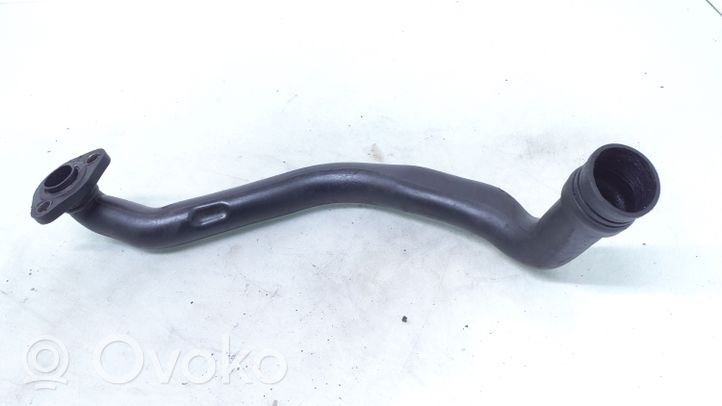 Audi A4 S4 B5 8D Breather hose/pipe 108737