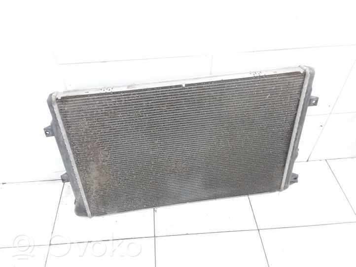 Seat Alhambra (Mk2) Radiateur de refroidissement 5N0121253L