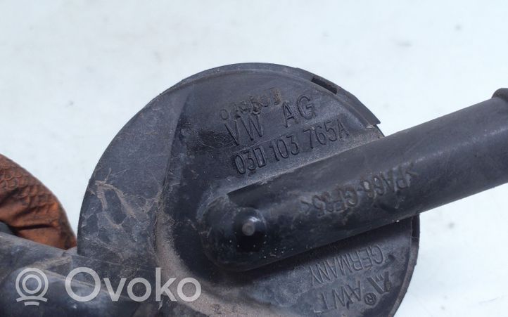 Volkswagen Polo Huohotin/huohotinputki/letku 03D103765A