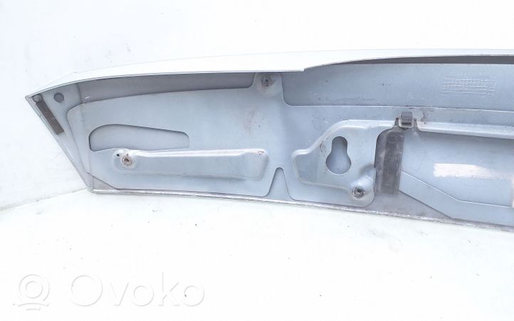 BMW 5 E60 E61 Becquet de lunette arrière 7061467