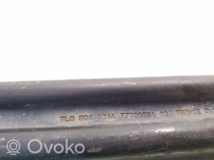 Volkswagen Touareg I Bras de suspension arrière 7L0501531A