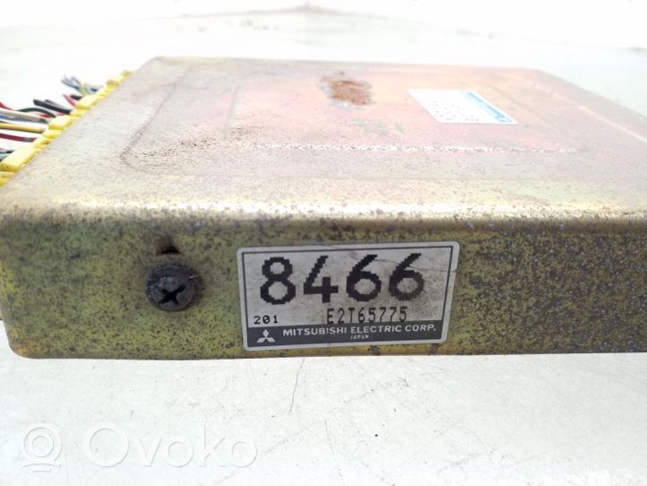 Mitsubishi Colt Calculateur moteur ECU MD328466