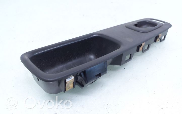 Volvo S80 Support bouton lève vitre porte avant 