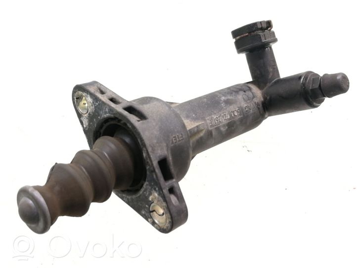 Seat Ibiza III (6L) Pagrindinis sankabos cilindriukas 6Q0721261F