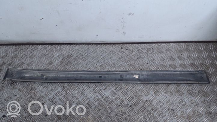 Opel Zafira A Takaluukun koristelista 09270517