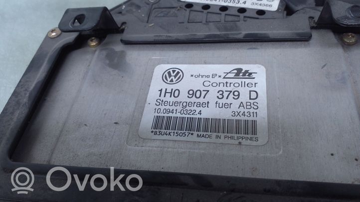 Volkswagen PASSAT B4 ABS-ohjainlaite/moduuli 1H0907379D