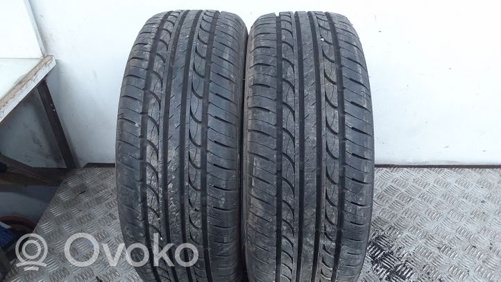 Volkswagen Polo IV 9N3 R15 summer tire 