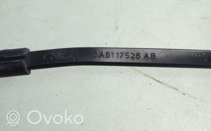 Ford Fiesta Ramię wycieraczki szyby przedniej / czołowej 8A6117526AB