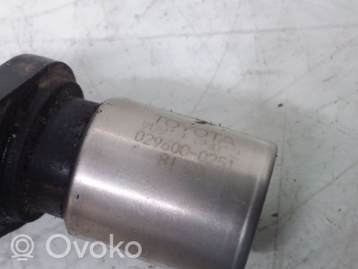 Toyota Corolla Verso E121 Sensore di posizione dell’albero motore 9091905012