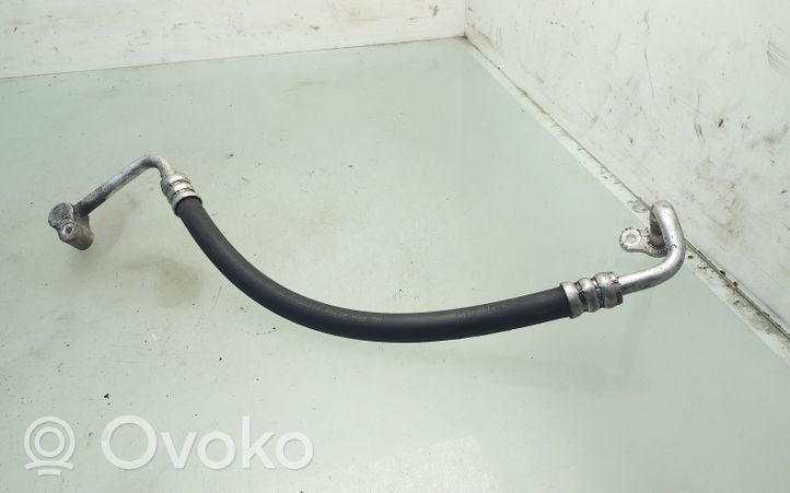 KIA Sorento Wąż / Przewód klimatyzacji A/C R134A011
